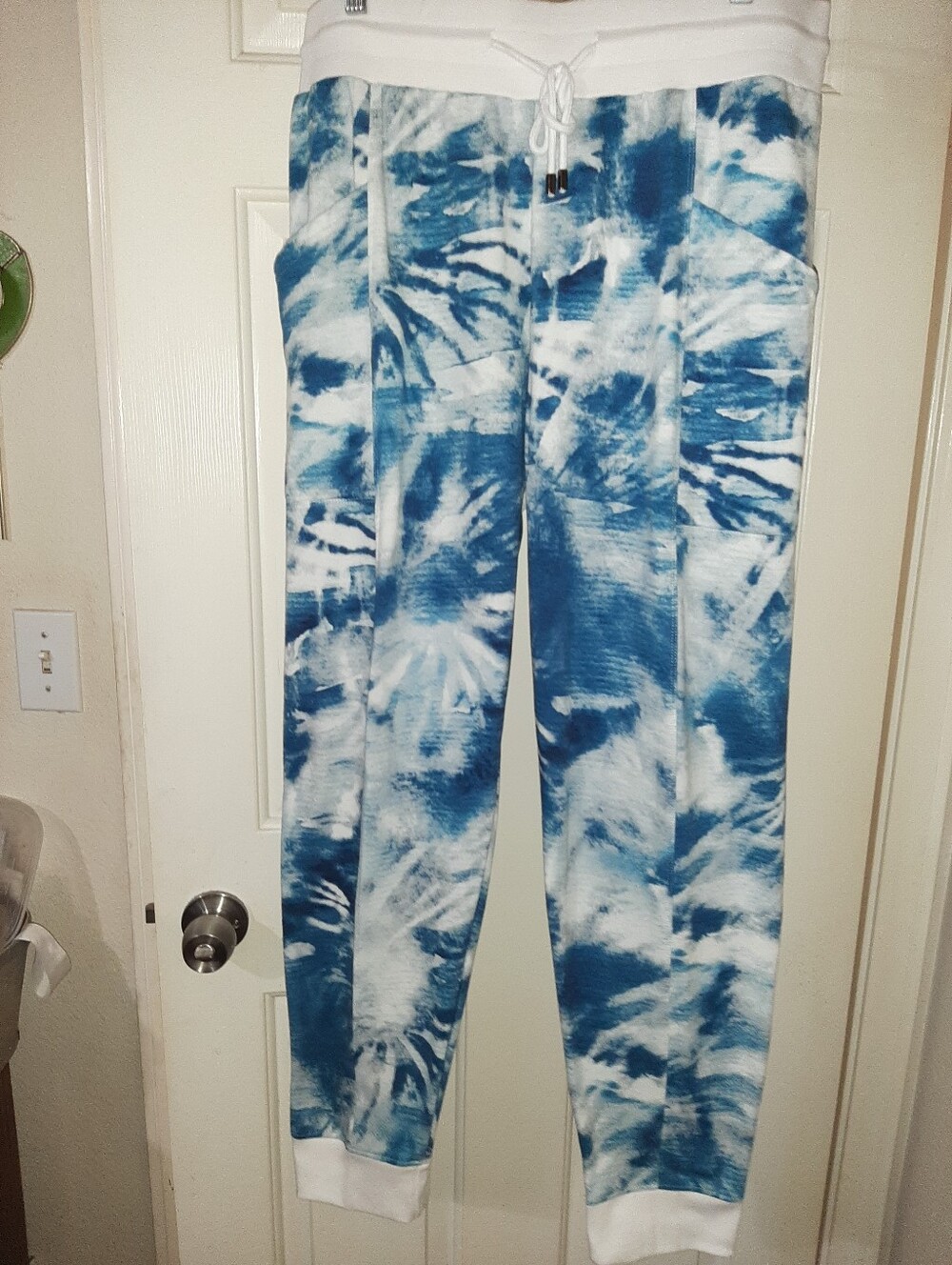 Womens Blue Tie-Dye Jogger Pants - Casual Comfort